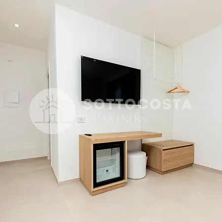 Relais Dolcevita Bed and Breakfast 4*